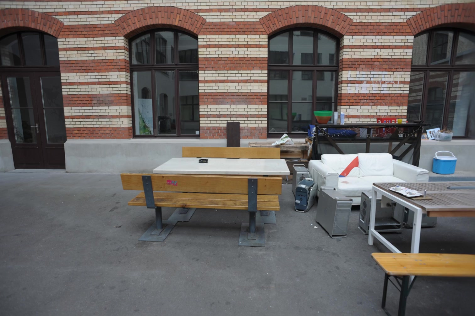 ETH3D_courtyard_00000_0000-0001.ply preview